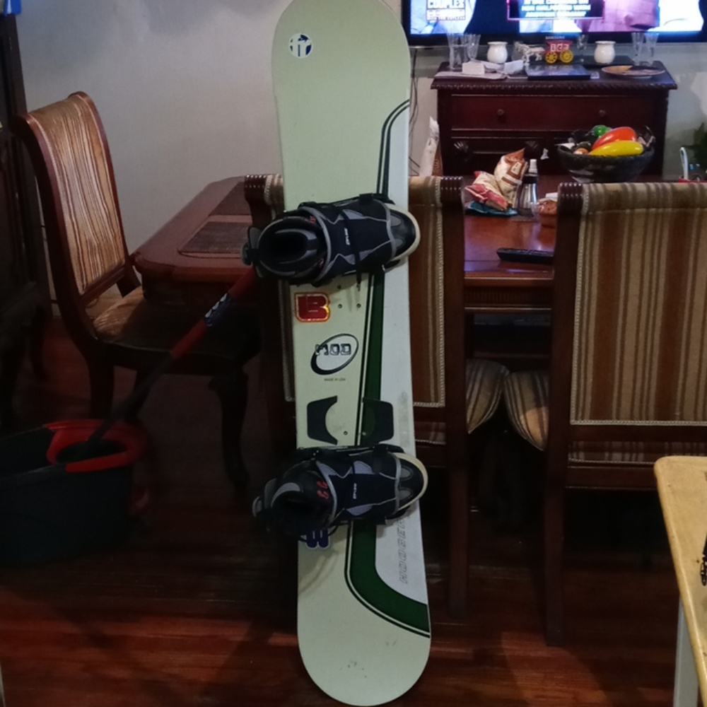 Snowboard